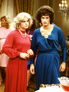 Bosom Buddies Screen Shot